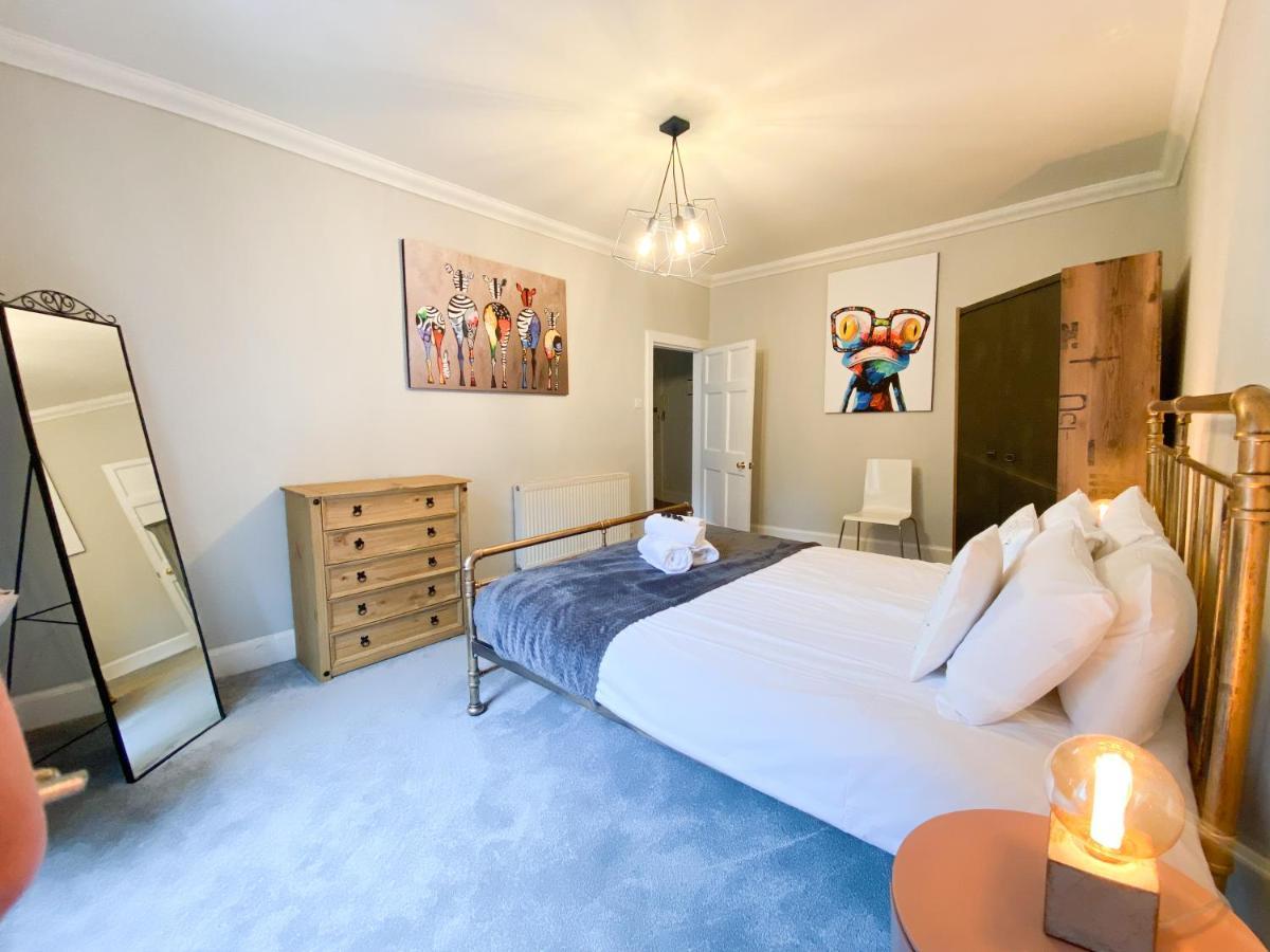 Rose Street'S Hidden Treasure- 2Bed Newly Refurbished Apt EDI Exterior photo