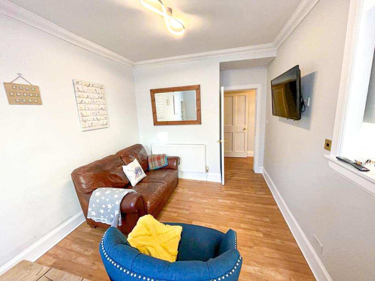 Rose Street'S Hidden Treasure- 2Bed Newly Refurbished Apt EDI Exterior photo