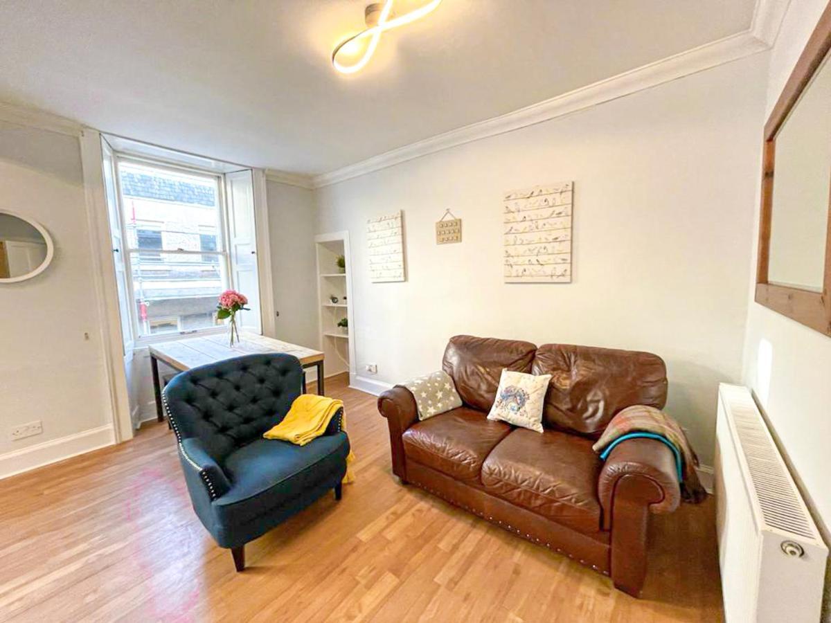 Rose Street'S Hidden Treasure- 2Bed Newly Refurbished Apt EDI Exterior photo